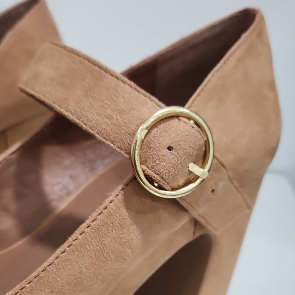 Chinese Laundry Tan Platform Mary Jane Heels - Picture 2 of 8